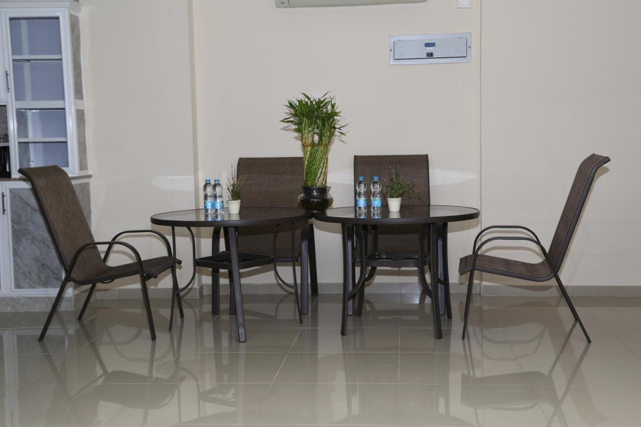 Jarzez Hotel Apartments Al Hail As-Sib Zewnętrze zdjęcie