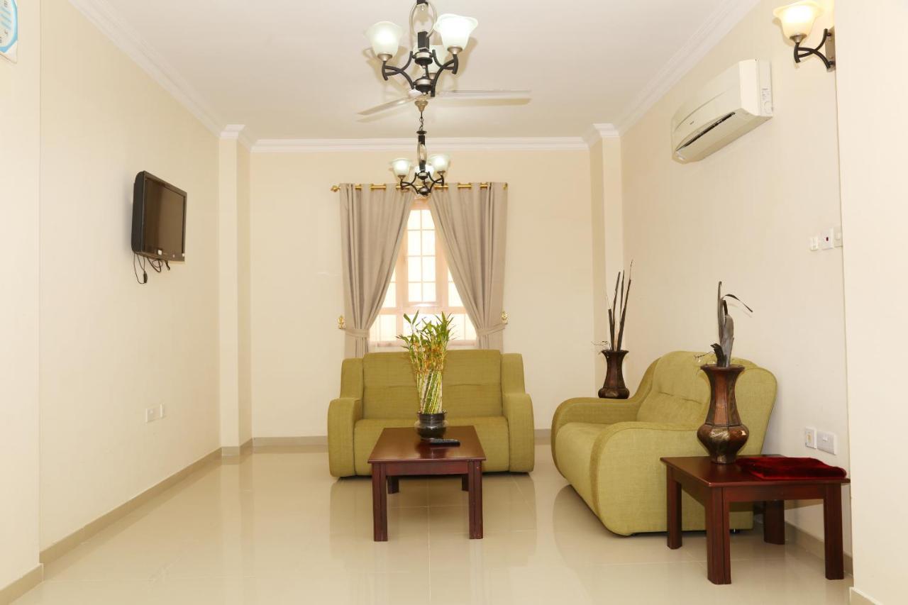 Jarzez Hotel Apartments Al Hail As-Sib Zewnętrze zdjęcie