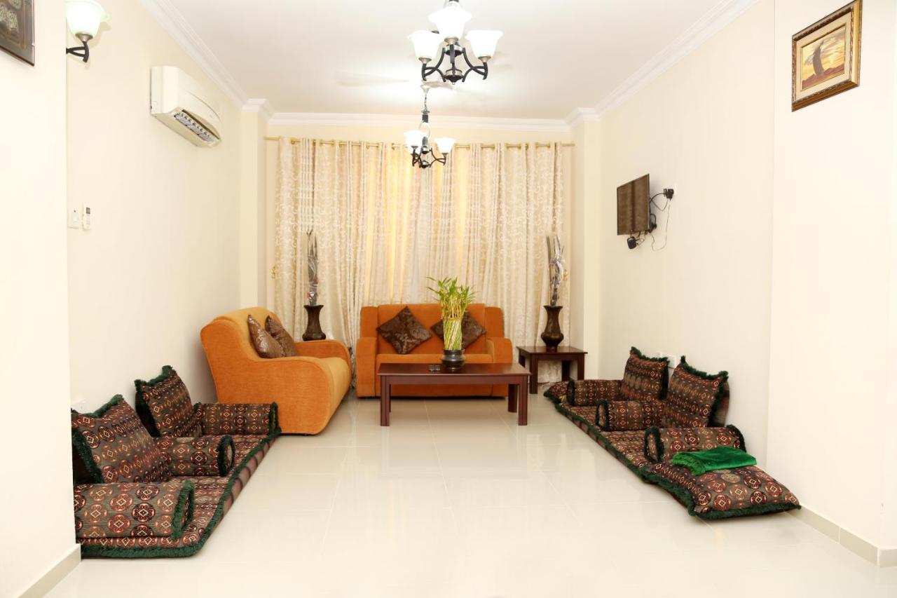 Jarzez Hotel Apartments Al Hail As-Sib Zewnętrze zdjęcie