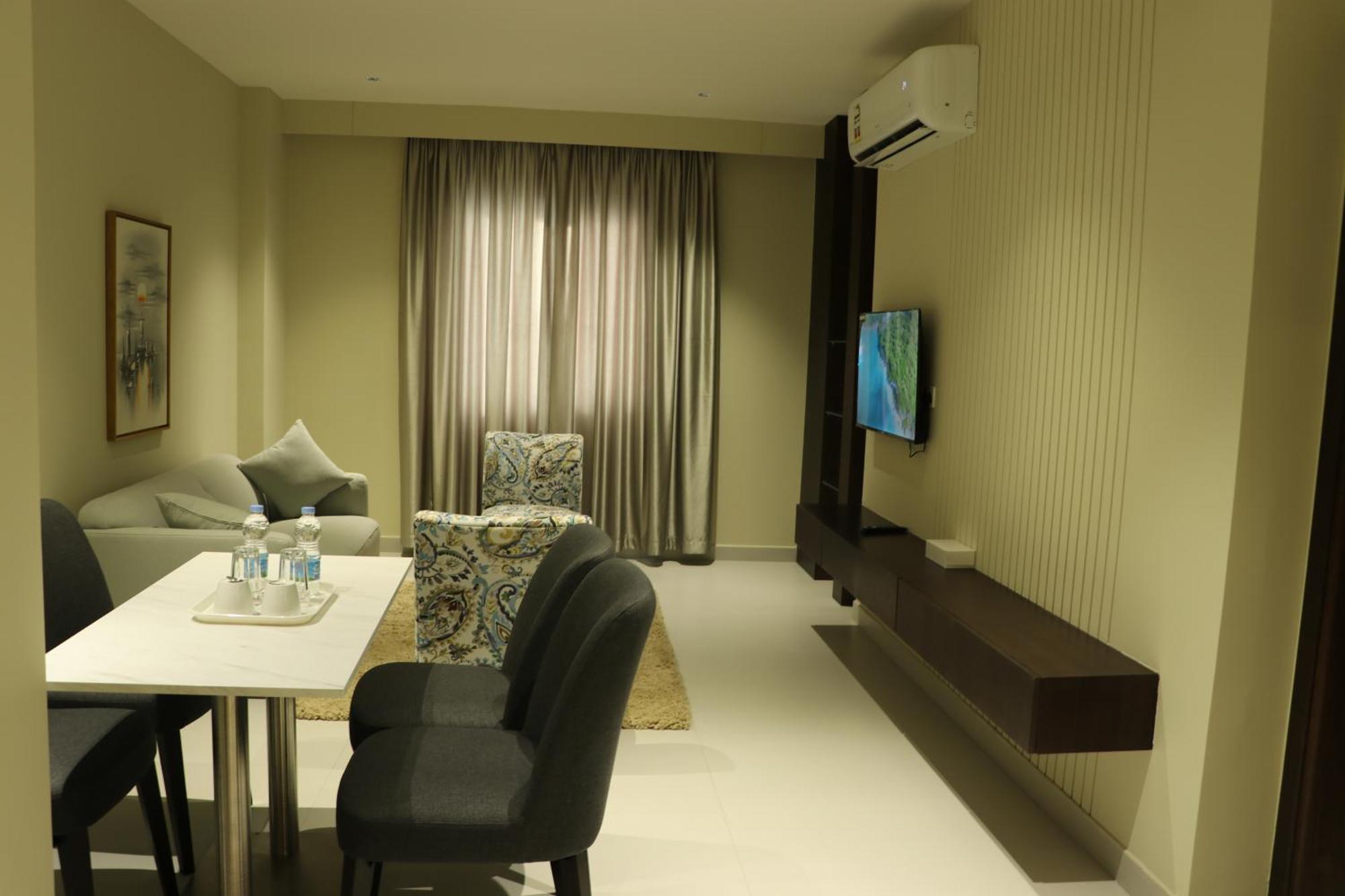 Jarzez Hotel Apartments Al Hail As-Sib Zewnętrze zdjęcie