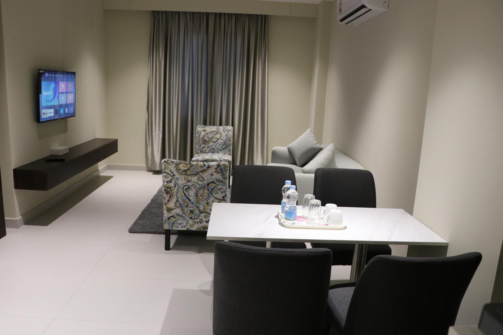 Jarzez Hotel Apartments Al Hail As-Sib Zewnętrze zdjęcie